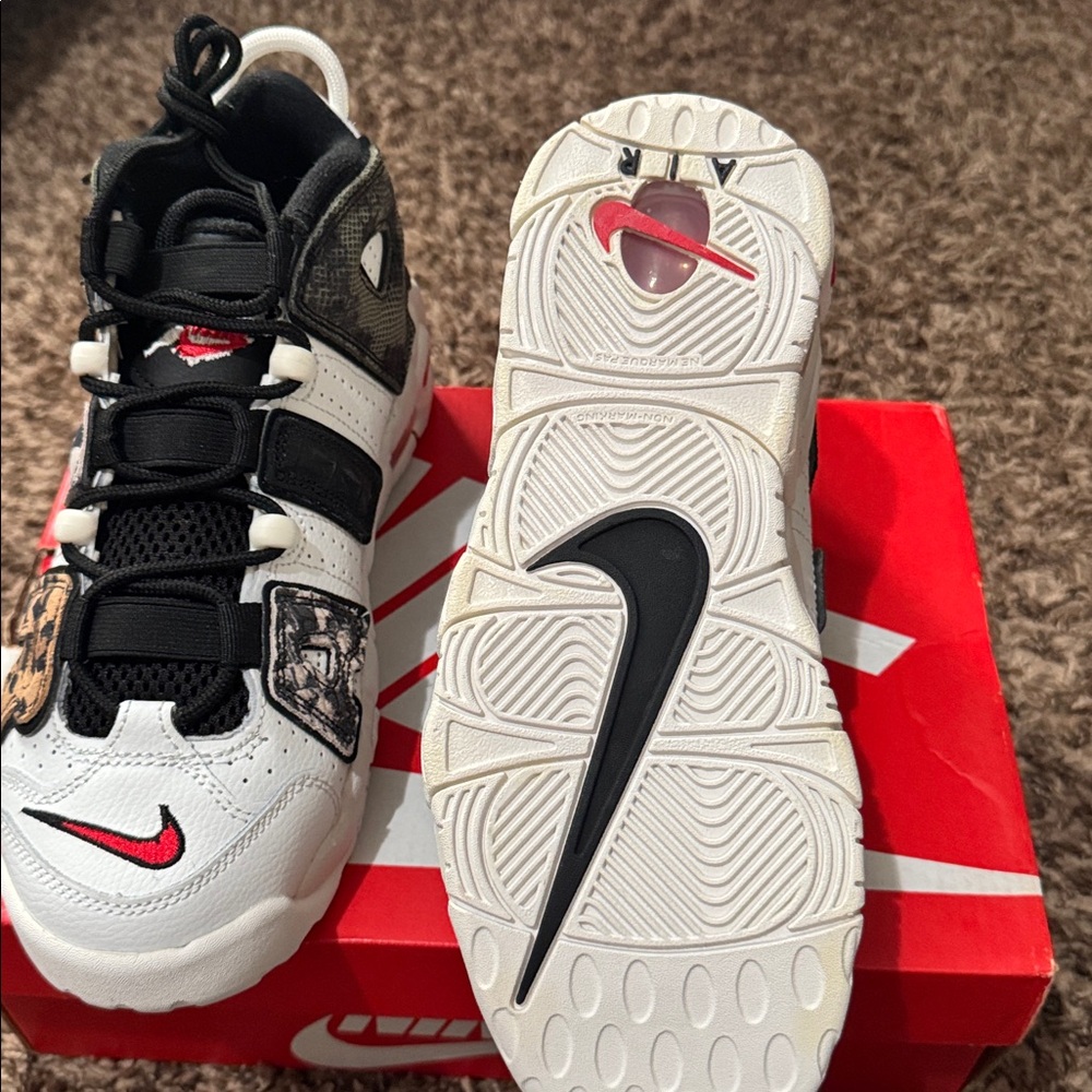 Nike Air More Uptempo GS. NWB - Picture 5 of 6